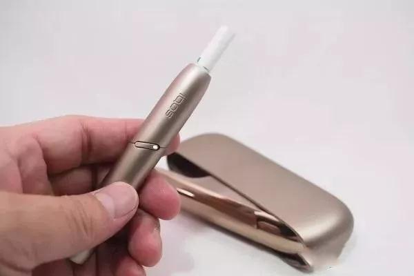 十年老烟民分享第四代IQOS 3.0版电子烟体验感受