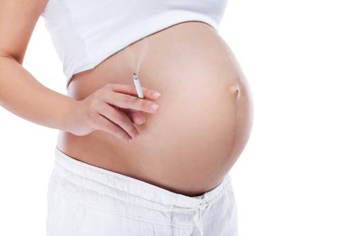 pregnant-smoking-app.jpg