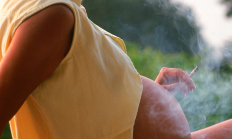 Pregnant-woman-smoking.jpg