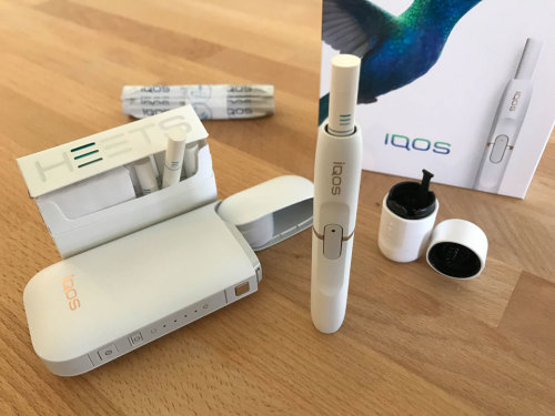 菲莫公司为后吸烟时代吹捧日本的快乐IQOS